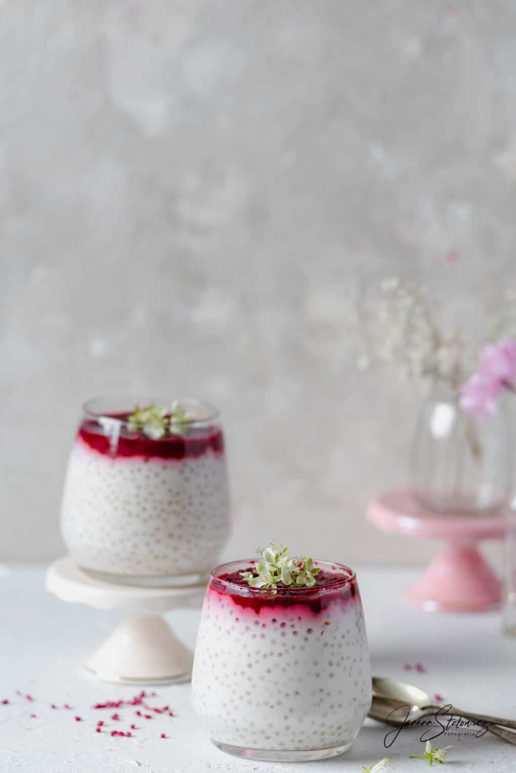 Deser kokosowy z tapioki z frużeliną wiśniową Thermomania Thermomix